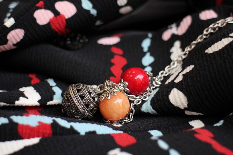 Navigating the Online Shopping Experience for Department Store Fashion: Skyexch win, World777 com id, Goldbet7 com